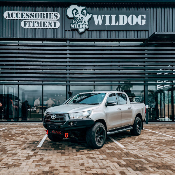 Dakar Front, Black - Toyota Hilux Dakar
