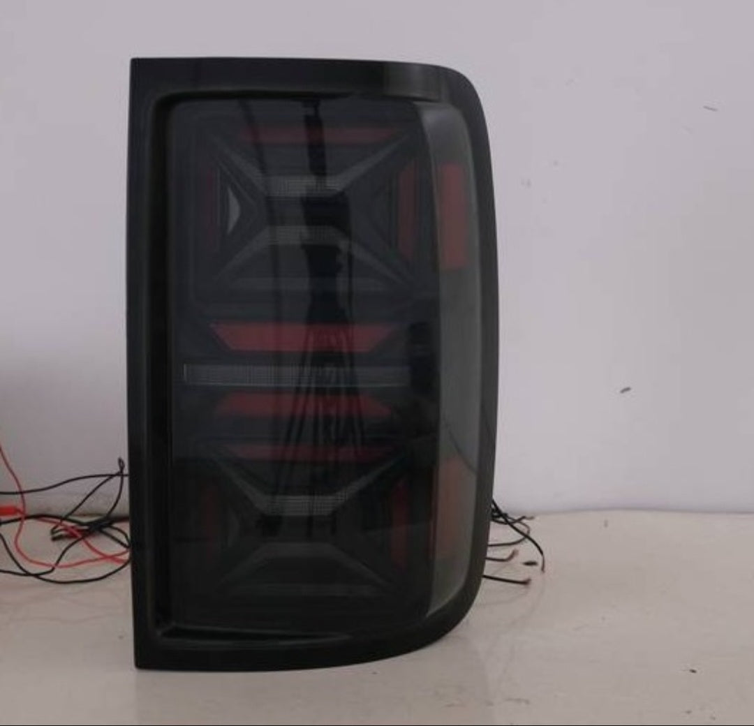 AMAROK TAIL LIGHT