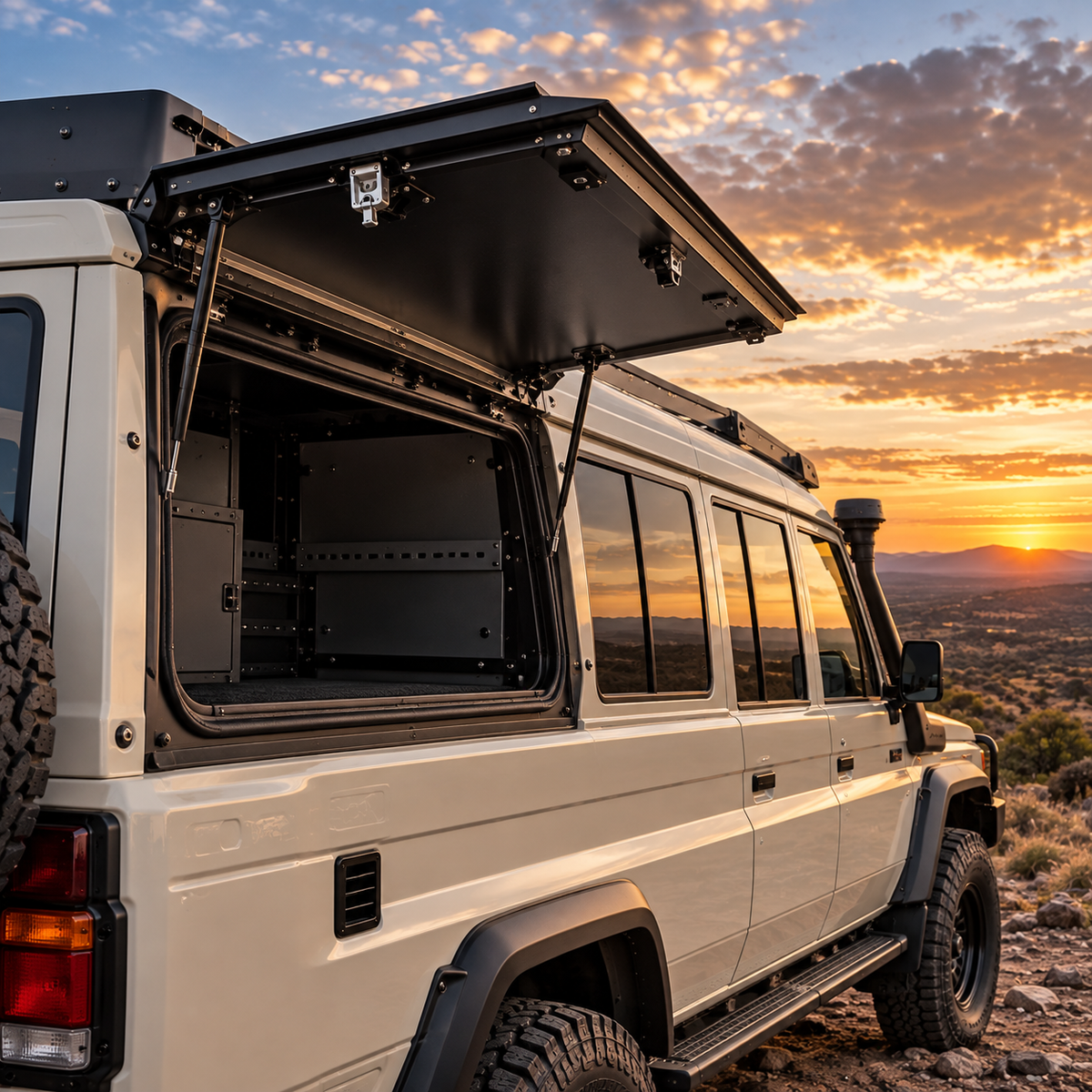 Land Cruiser Troopy Rear Left Gull Wing