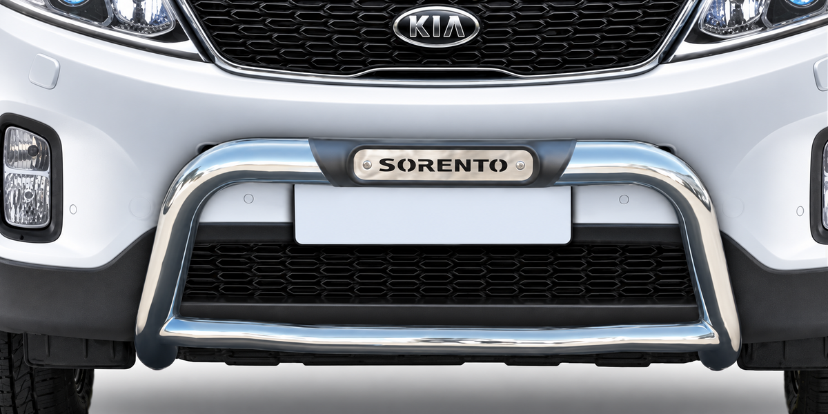 Kia Sorento 2013–2015 Polished Stainless Steel Nudge Bar
