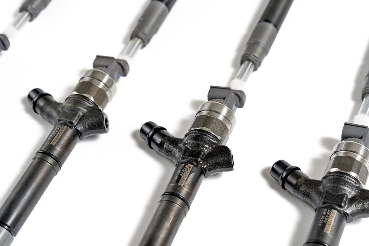 Toyota 1VD-FTV Pre DPF Injector Service and Upgrade (Exchange service)
