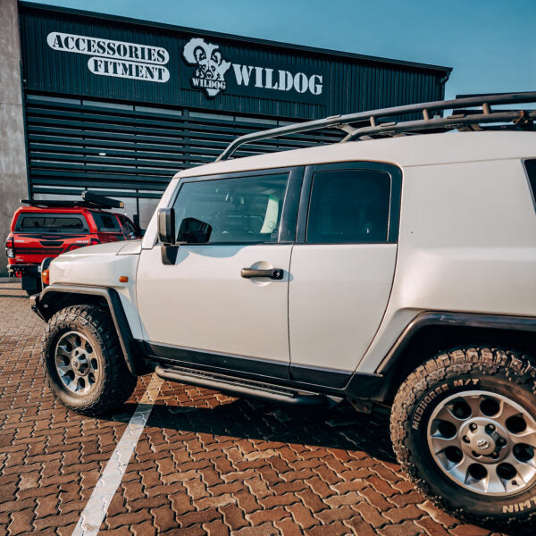 FJ Cruiser 76mm Rocksliders
