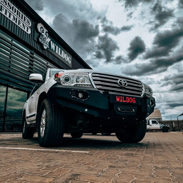 LC200 Pre-Facelift Front, Spotlight Brackets, Black - Toyota Lc200