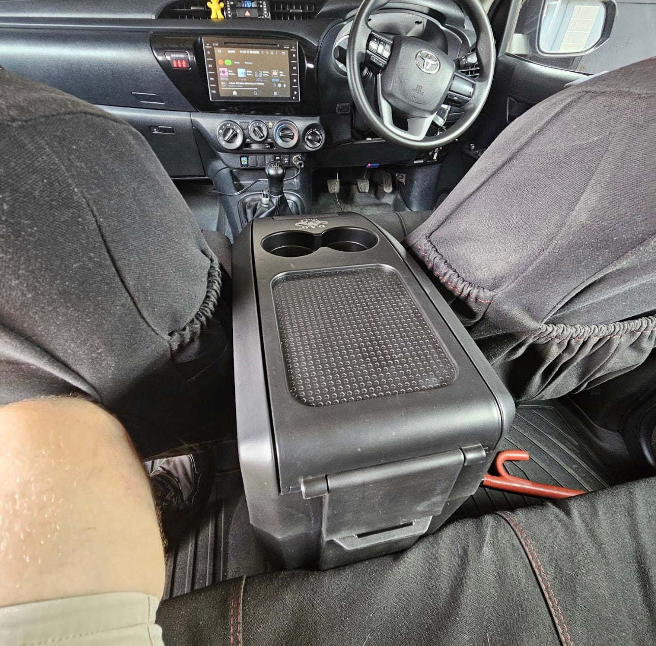 D.A.G | HILUX / FORTUNER GD6 10L Console Fridge Bracket