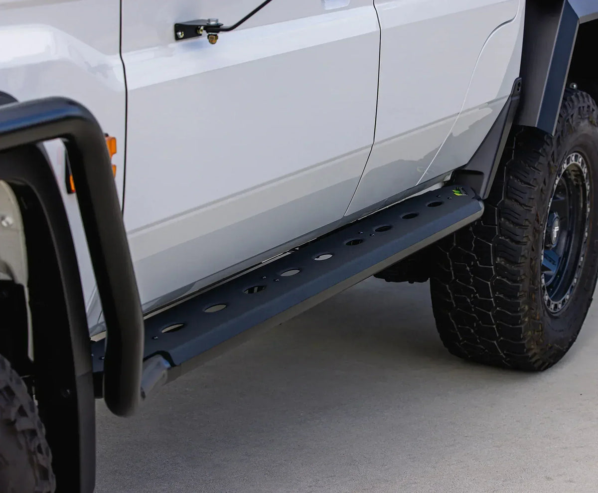 Premium Side Steps – Toyota Land Cruiser 79 Double Cab