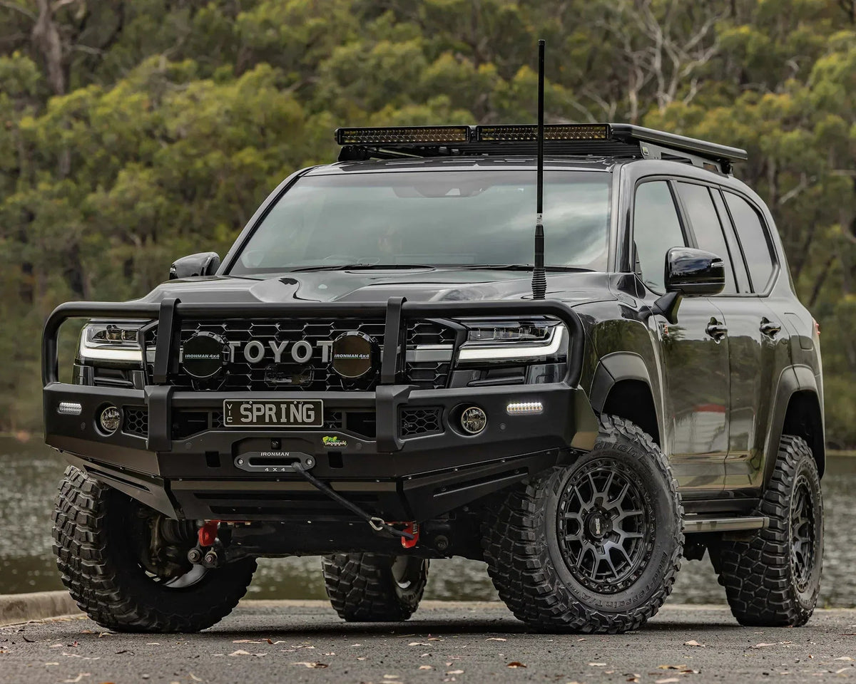 Premium Bull Bar – Toyota Land Cruiser 300