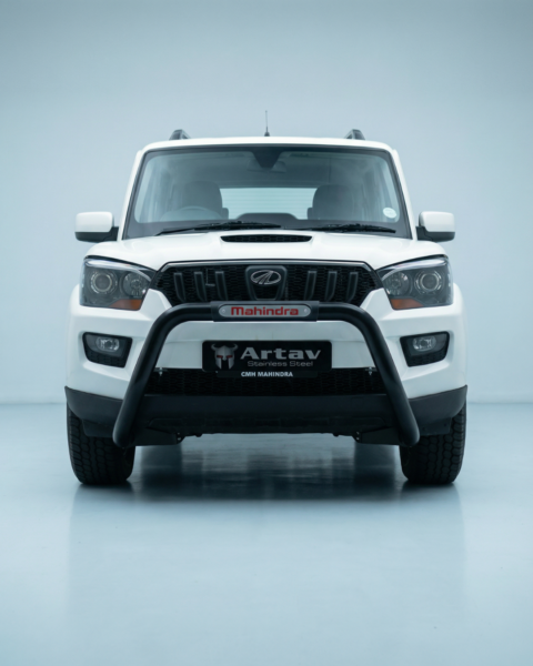 Mahindra Pik Up Nudge Bar Black R 750,00