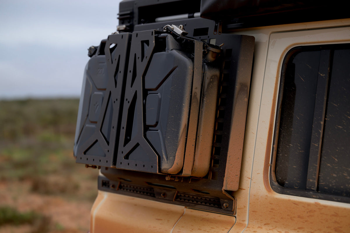 Alu-Cab INEOS Grenadier Exterior Molle Plate