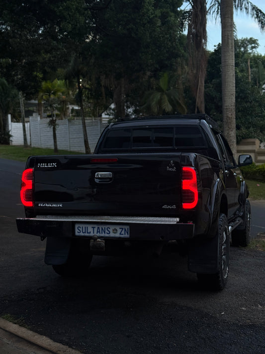 Hilux D4d tail lights (N80 Style)