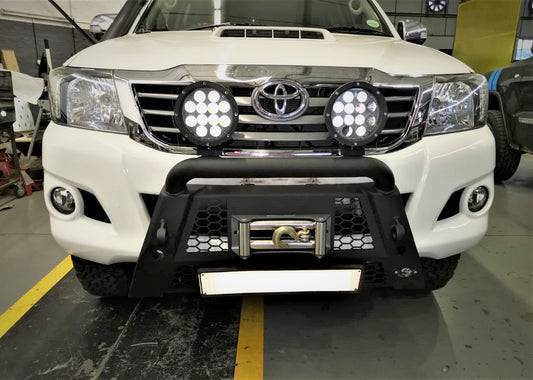Toyota Hilux (2011-2015) Vigo Bulldog Nudge Bar
