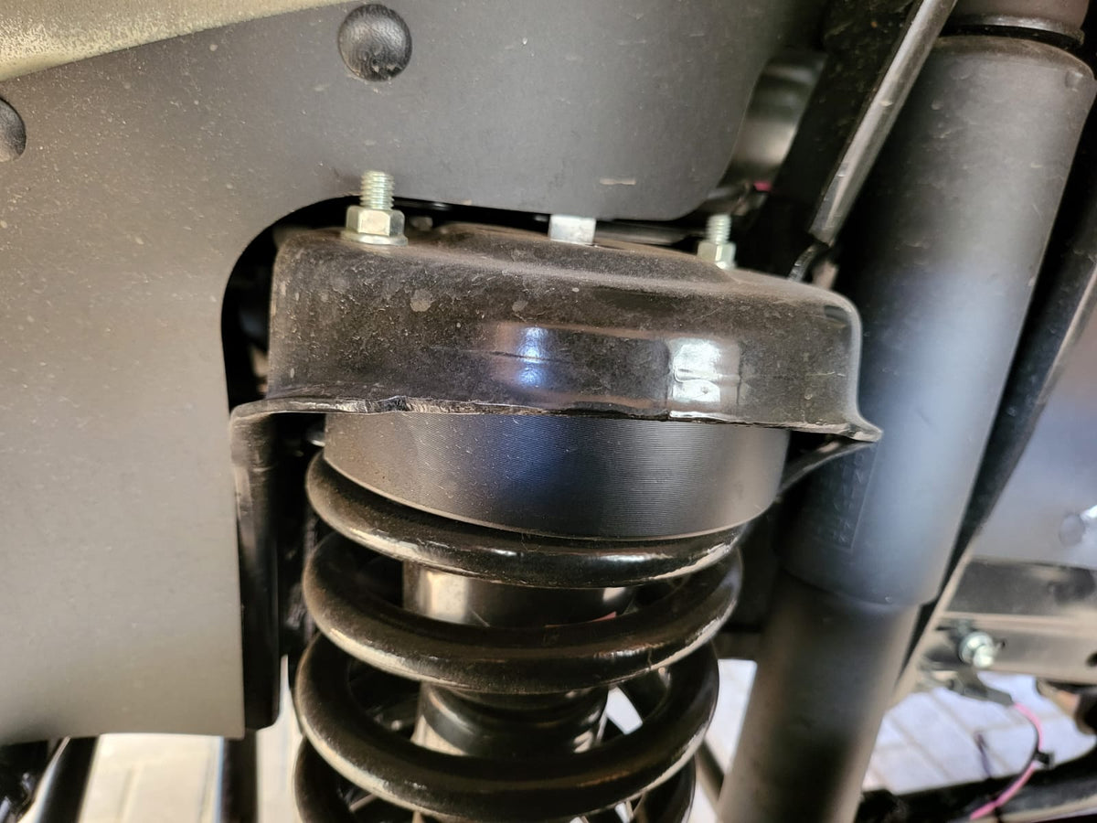 30mm Front Lift Kit – Toyota Land Cruiser 79
