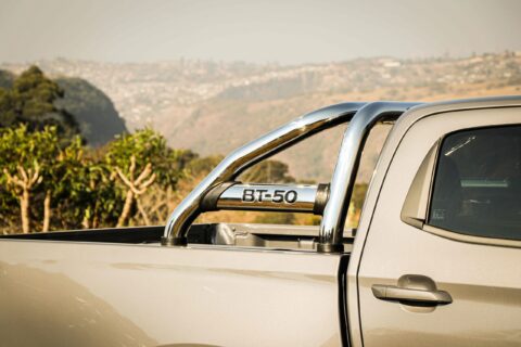 Isuzu DMAX Sports Bar Single Cab Stainless (Black Base Plates) (Fits GEN 6 Model) R 750,00