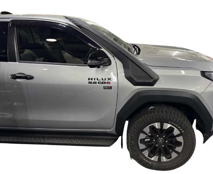 Toyota Hilux Travo Slimline Snorkel