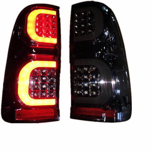HILUX D4D SMOKED TAIL LIGHT