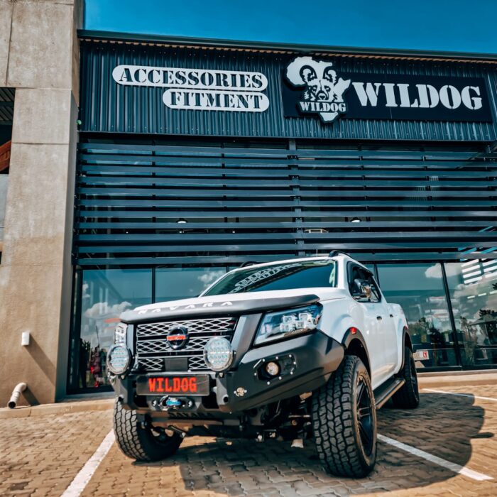Navara 2021 front bumper, Spotlight brkts, Black - Wildog Nissan Navara accessory