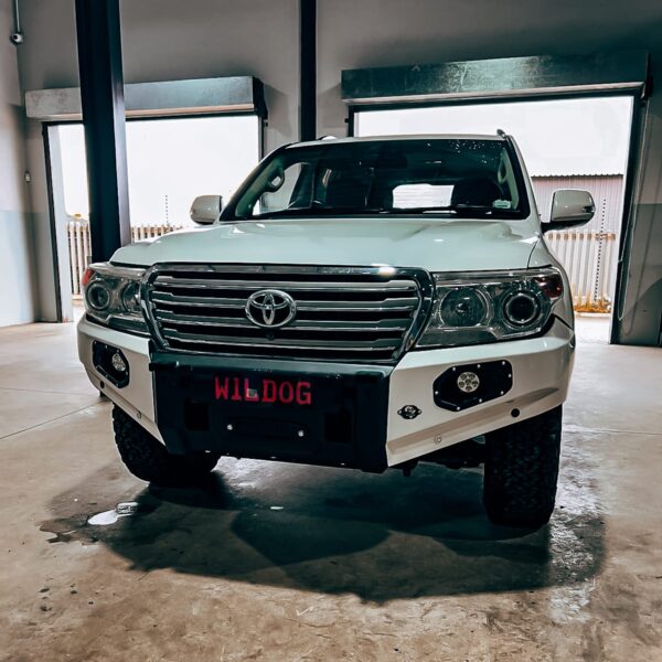 LC200 Pre-Facelift Front, Spotlight Brackets, Colour - Toyota Lc200
