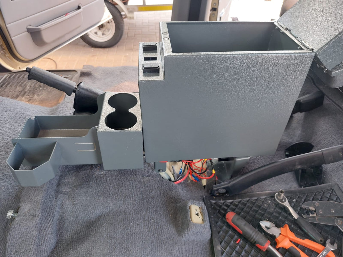 Land Cruiser 79 Double Cab 8L Console Fridge Bracket