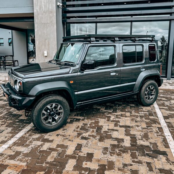 Jimny Front, Round Nudge, Spotlight brkts, Black - Wildog Suzuki Jimny 5 Door accessory