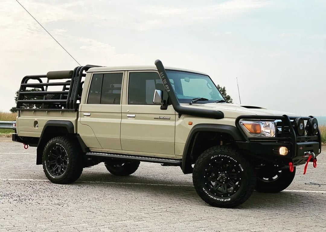 Toyota Land Cruiser 79 Stainless Steel Snorkel – view 2