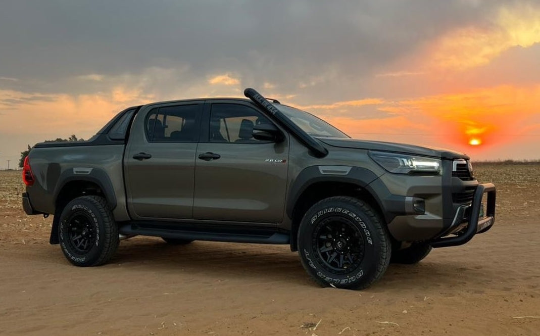 Toyota Hilux D4D and GD6 Stainless Steel Snorkel – view 2