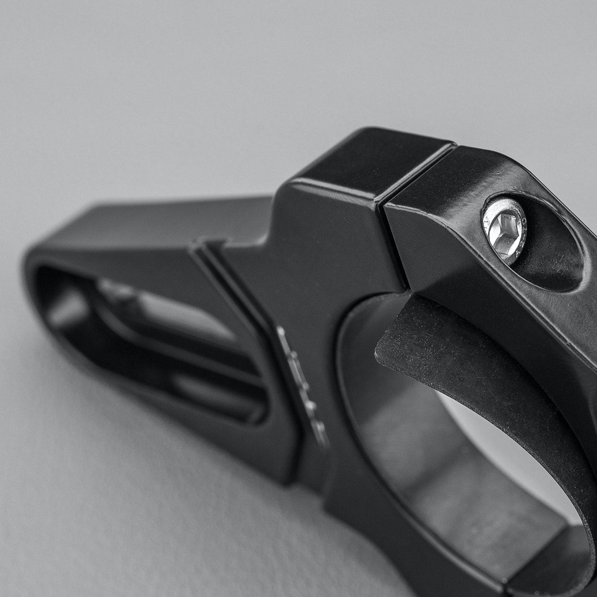 STEDI Vice Bull Bar Tube Clamps — view 2
