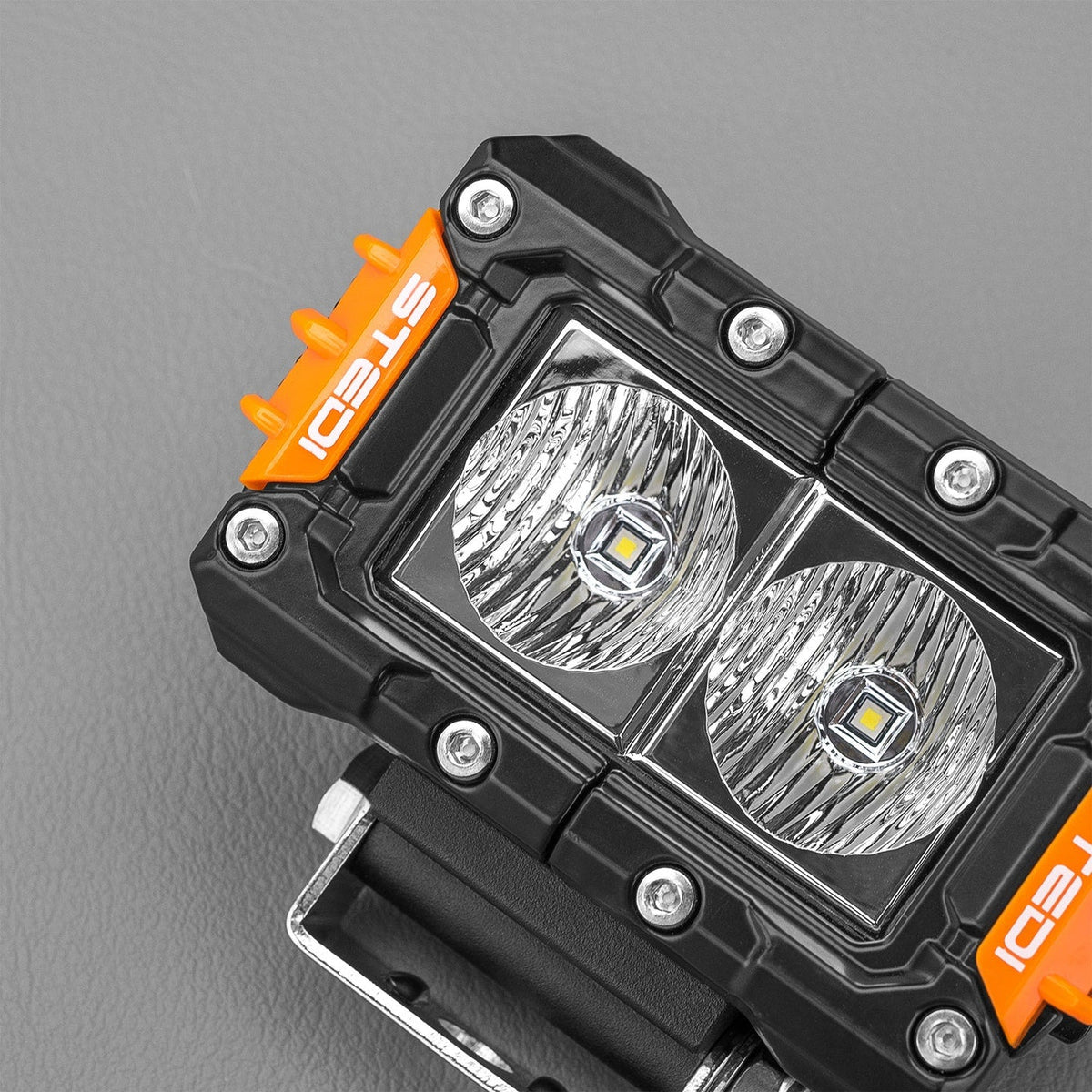 STEDI ST3301 Pro 4.6" 2 LED Work Light — view 2