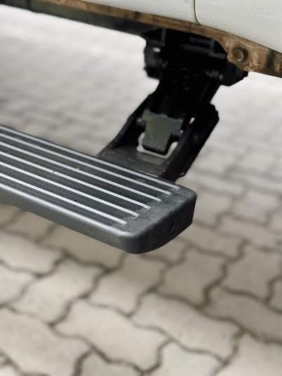 Toyota Fortuner Electric Side Steps – 2016+